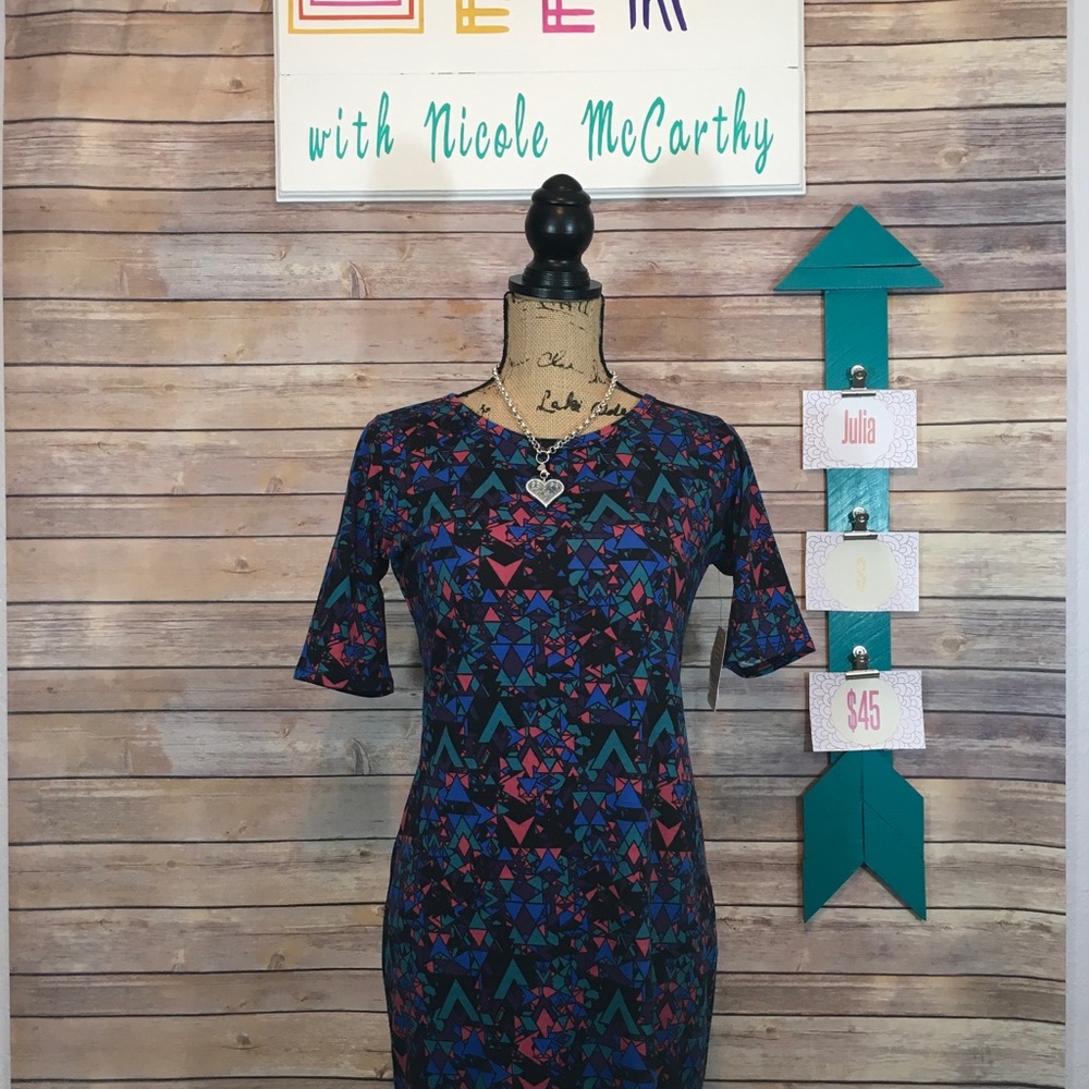 Julia Dresses - image 2